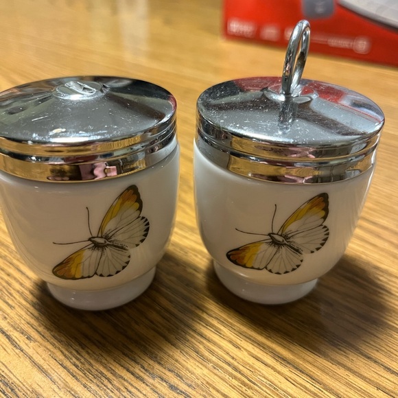 Antique English egg cups. - Picture 2 of 3